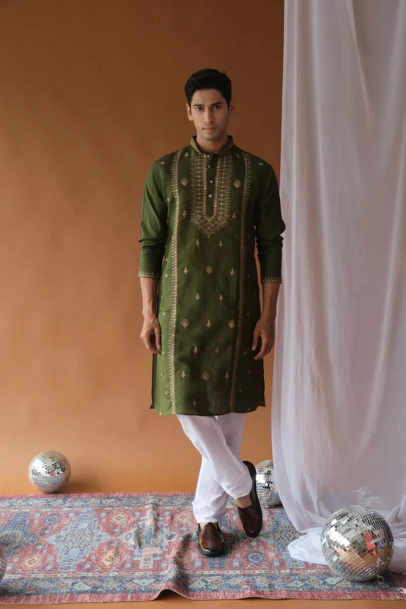 Three ways to wear a kurta to work