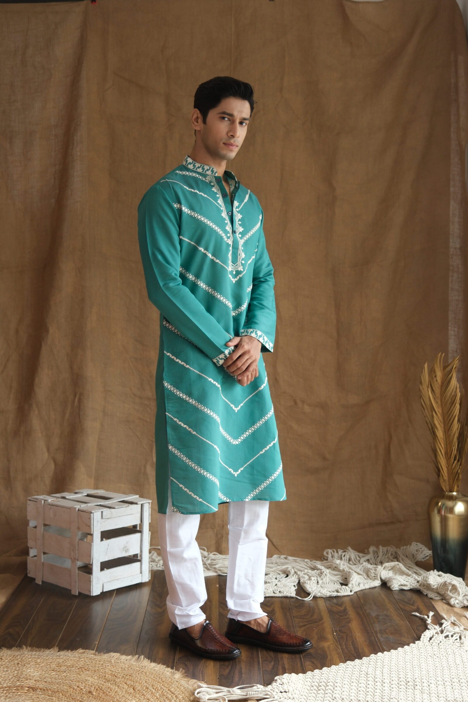 Men's Rama Leheriya Embroidered Sequined  Cotton Silk Kurta